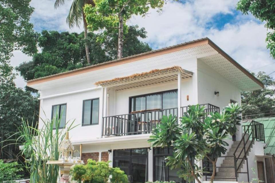 Field-D House Hotel Koh Tao Exterior photo
