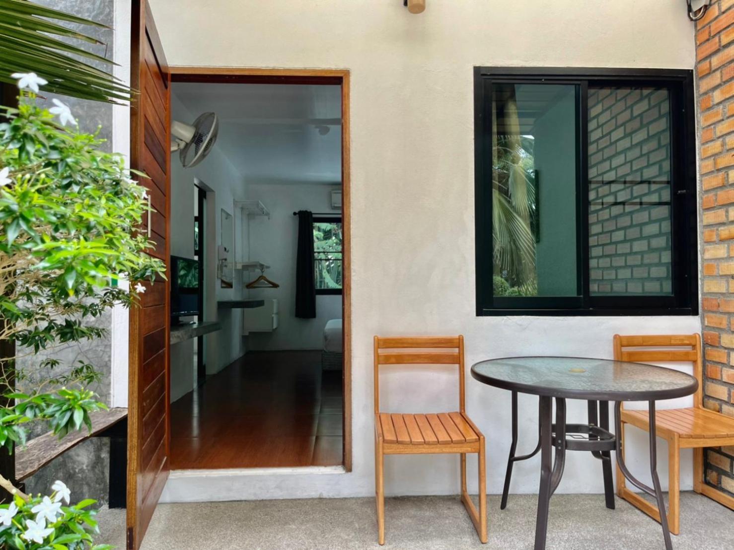 Field-D House Hotel Koh Tao Room photo